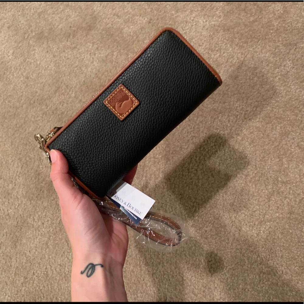 Dooney & Bourke Wallet
